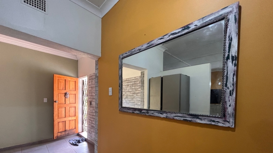 4 Bedroom Property for Sale in Flamwood North West